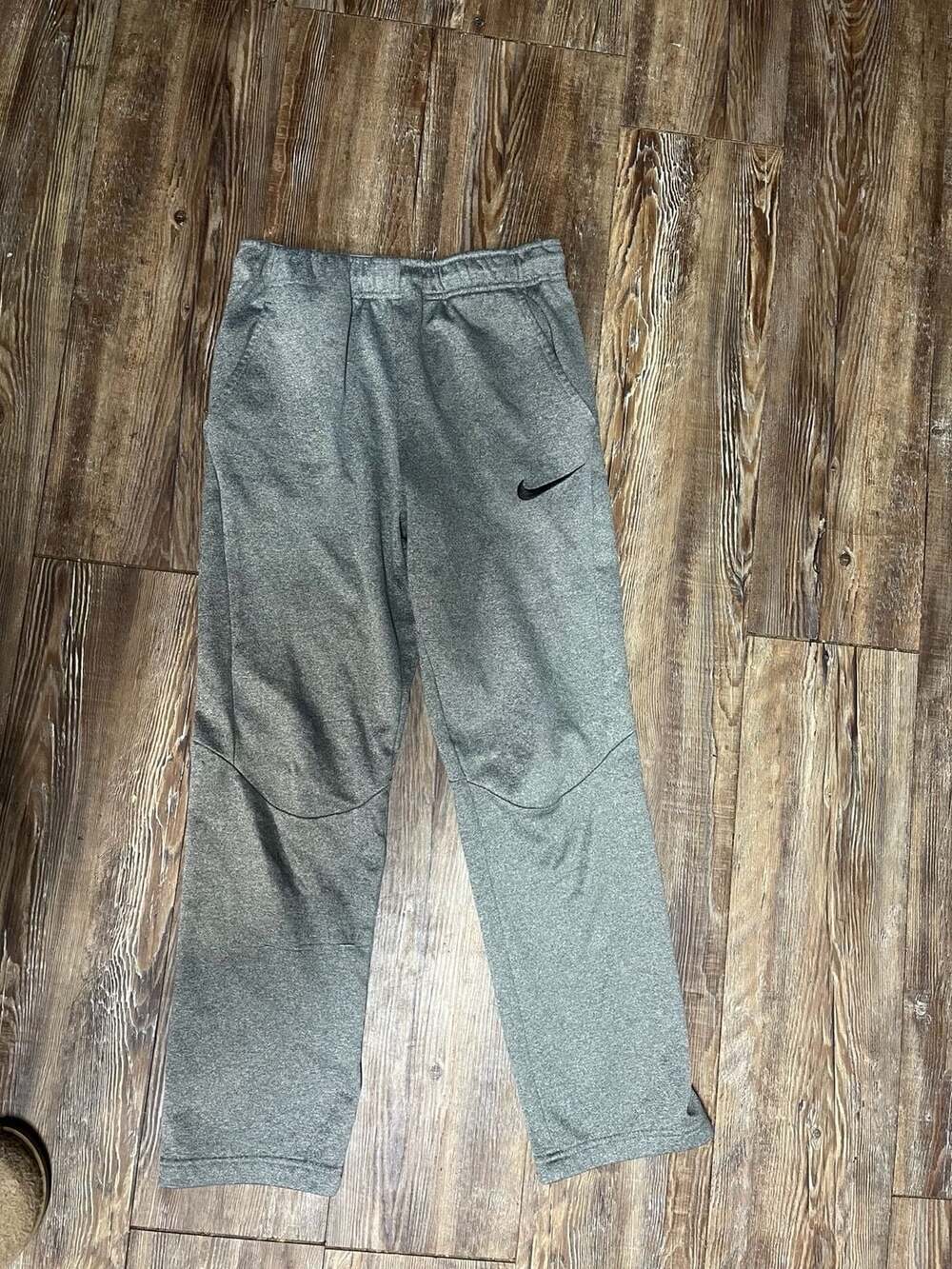 Nike Dri-FIT Pants Size XL Gray Athletic Sweatpants